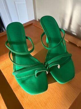 Wild Pair Strappy Square-Toe Heeled Sandals in Green. Worn Once!